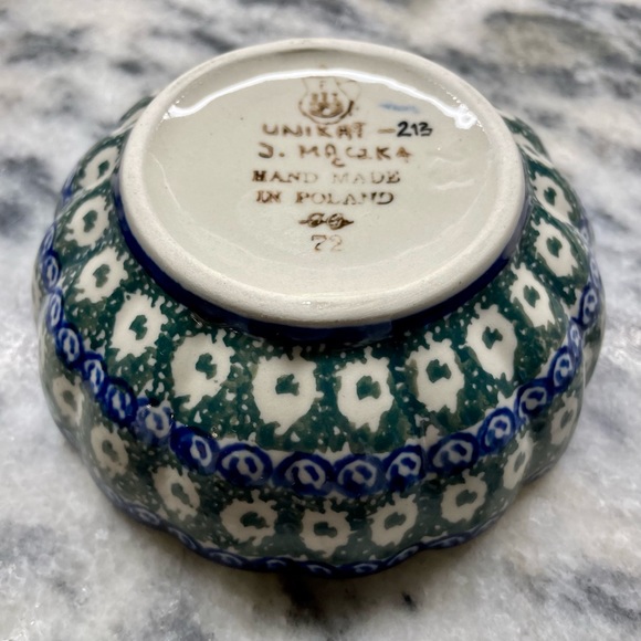Polish Pottery Ceramika Artystyczna Unikat Small Scalloped Bowl 4 1/2”X 1 1/2” - Picture 2 of 3